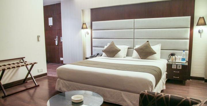 Southern Plaza Kolkata Eksteriør bilde